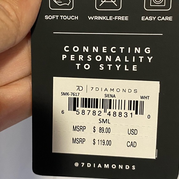 Beautiful quality. Tampa Bay 7 Diamonds shirt size small. NWT. - Picture 5 of 5